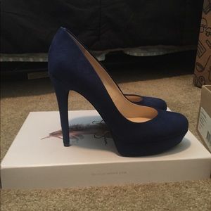 Jessica Simpson size 7 blue heels - Never worn!